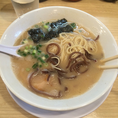 博多長浜らーめん ぼたん 笹塚店の画像