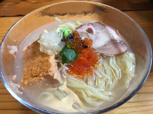 「(限定) 冷やし貝鮮丸 オマール海老の茶碗蒸しのせ ￥950」@はりけんラーメン 南店の写真