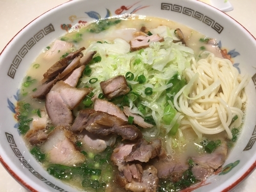 「黒豚チャーシュー入りラーメン1000円」@ラーメン専門 こむらさき 天文館本店の写真