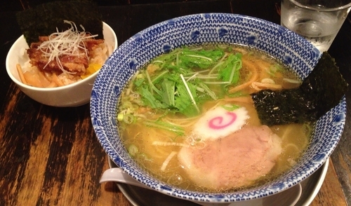 「塩らーめん＋ランチミニくじら飯(750円＋200円)」@くじら軒 横浜本店の写真