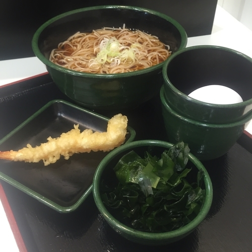 「朝そば（玉子）（￥330）＋海老天（クーポン）」@ゆで太郎 池袋2丁目店の写真
