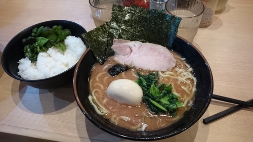 「ラーメン ￥ 650＋味玉」@横浜家系らーめん 武道家 賢斗の写真