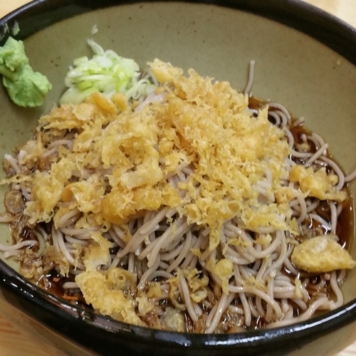 「冷したぬきそば(５００円)」@住よし料理店 本店の写真