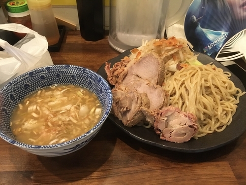 「つけ麺＋特盛食券2枚＋豚ダブル」@ラーメンJAPAN 川口本店の写真