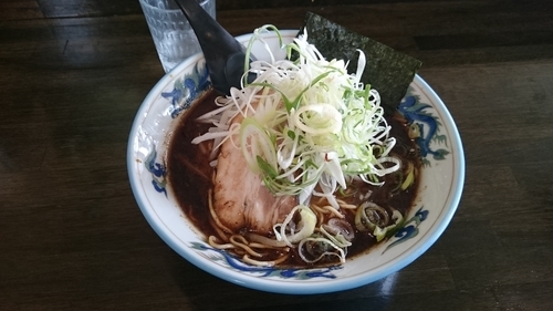 「黒てりらーめん800円」@麺屋はじめの写真