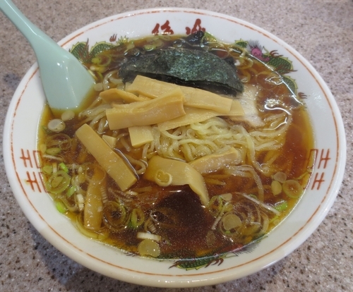 「ラーメン（大盛）590円」@ラーメン王 後楽本舗の写真