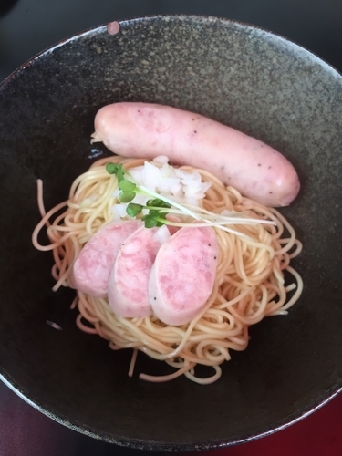 「まぜそば醤油ソーセージ増し」@煮干乱舞の写真