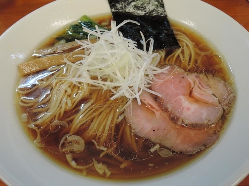 「鶏だし醤油らぁめん」@麺処 有彩の写真