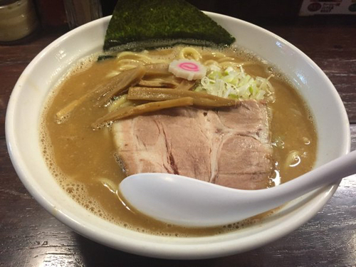 「らーめん 中盛」@麺屋大斗 芝大門店の写真