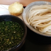 つけうどん２玉(470円)＋半熟玉子天(110円)
