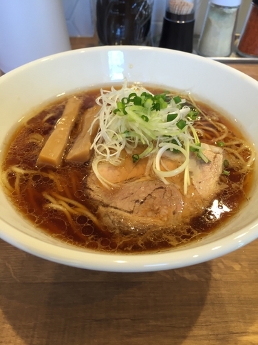 「醤油ラーメン」@自家製麺 らーめん工房 縁の写真