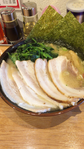 「チャーシューめん」@横浜家系ラーメン 大館家の写真