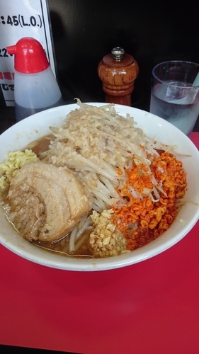 「ラーメン(少なめ)」@用心棒 本号の写真