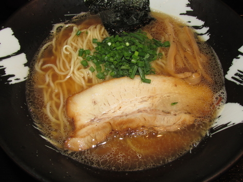 「中華そば（豚）　「680円」」@麺屋 中川會 錦糸町店の写真