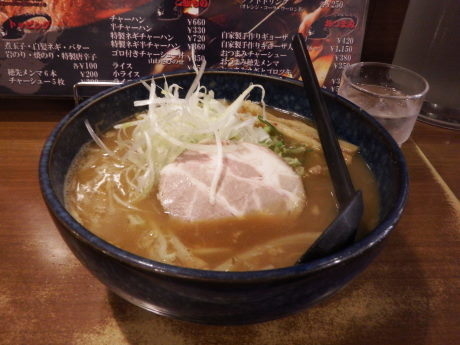 「焙煎味噌　にんにく仕立て」@みのや すすきの本店の写真