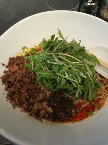 「汁なし担々麺850円＋大盛150円」@タンタンタイガー 蔵前店の写真