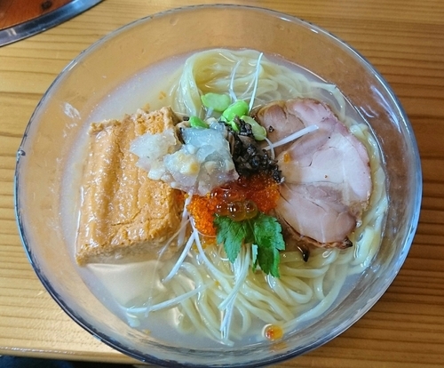 「【限定】冷やし貝鮮丸 オマール海老の茶碗蒸しのせ 950円」@はりけんラーメン 南店の写真