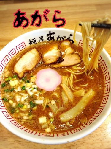 「豚骨中華そば¥680」@麺屋あがらの写真