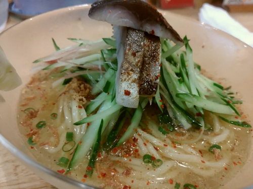 「【夏季限定】炙りしめ鯖冷やし塩そば800円」@福島壱麺の写真