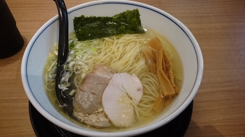 「純鶏らーめん塩(580円)」@麺処 直久 蒲田店の写真