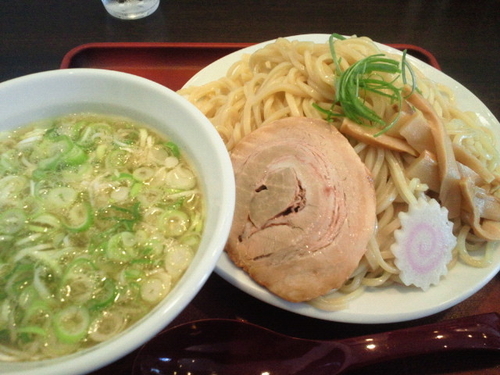「つけ麺大盛 750円」@三ツ山製麺工場 ラーメン事業部の写真