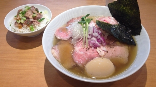 「特製煮干しそば＋ブタめし(900円＋150円)」@mojamojaの写真