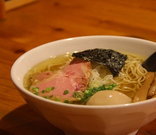 「煮干蕎麦（塩）+味玉」@喜乃壺の写真