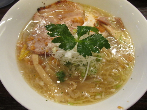 「中華そば（塩）　「820円」」@中華そば こむぎの写真