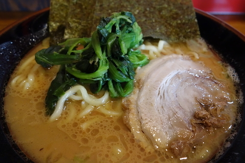 「醤油ラーメン700円」@よしなり家 三郷店の写真