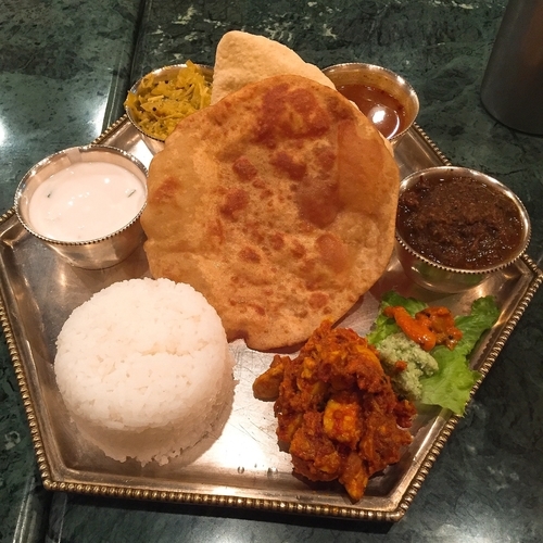 「ミールスBセット お肉のコース」@南インド料理 ダルマサーガラの写真