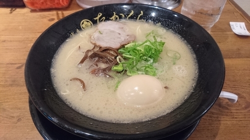 「【１日５０食限定】三番釜+味玉(クーポン)+替玉(サービス)」@博多豚骨たかくら 武蔵小杉店の写真