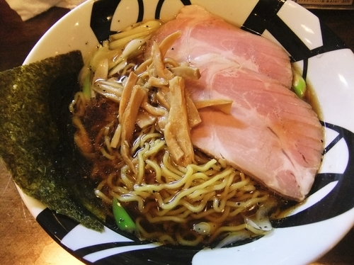 「王様中華そば（799円）」@ラーメンバル 凌駕 ドロップスの写真
