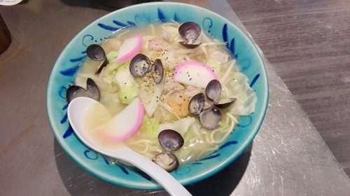 「ソラの天塩しじみたっぷりちゃんぽん（限定）」@ソラノイロ ARTISAN NOODLESの写真