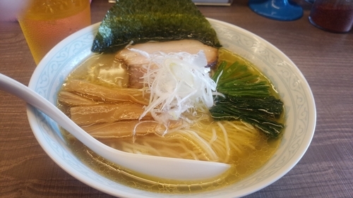 「海の塩中華そば」@東大和ラーメン大冬樹Season2の写真