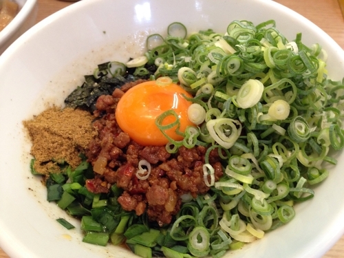 「九条ネギ増し台湾混ぜそば」@麺屋 こころ 大岡山本店の写真