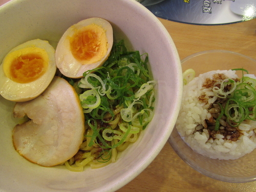 「油そば+追いしゃり　「288円+108円」」@かっぱ寿司 越谷大里店の写真