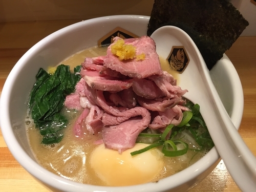 「特製濃厚真鯛らーめん」@真鯛らーめん 麺魚の写真