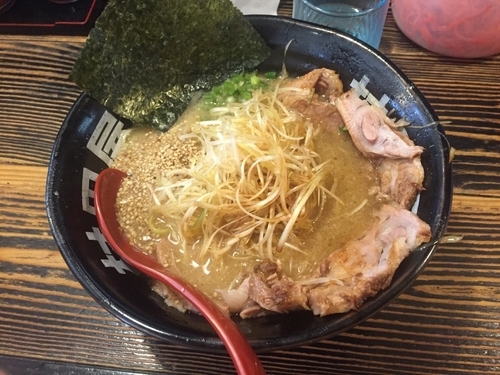「醤油ネギチャーシュー」@ら〜めん村田屋の写真