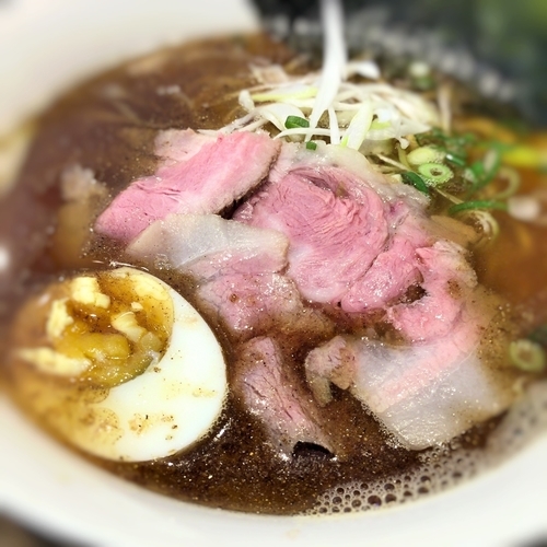 「魚介鶏ガラ醤油ラーメン(600円)」@百々福の写真