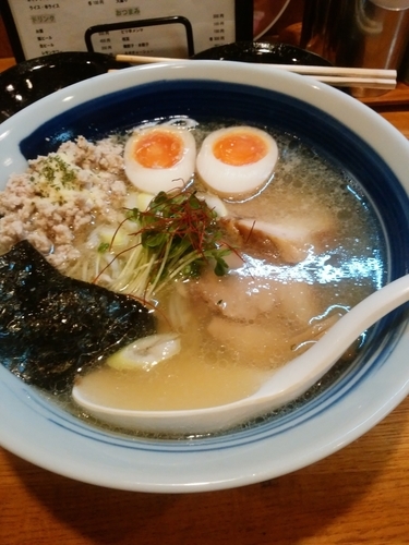 「鶏そば＋ビール」@麺屋 鶏口の写真