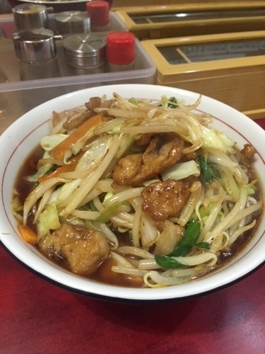 「肉野菜ラーメン(醤油) 750円」@拉麺 龍栄の写真