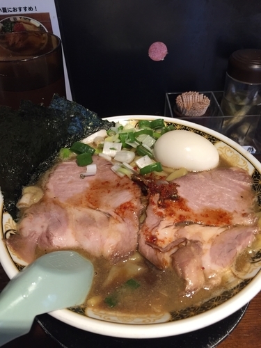 「すごい煮干しらーめん」@すごい煮干ラーメン凪 渋谷東口店の写真