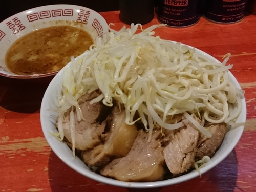 「小海老つけめん豚入り 950円」@ラーメン二郎 会津若松駅前店の写真