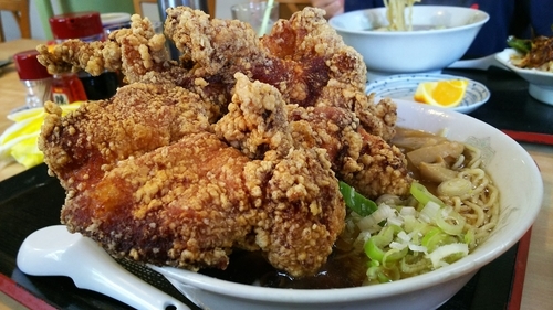 「唐揚げラーメン」@豚福の写真