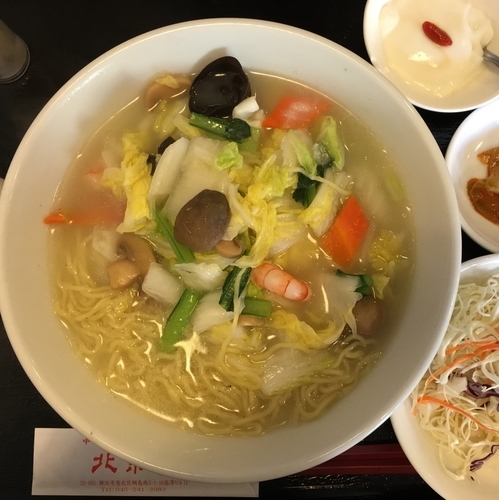「海鮮タン麺のセット750円＋鶏唐揚げ300円」@中華料理 北京亭の写真