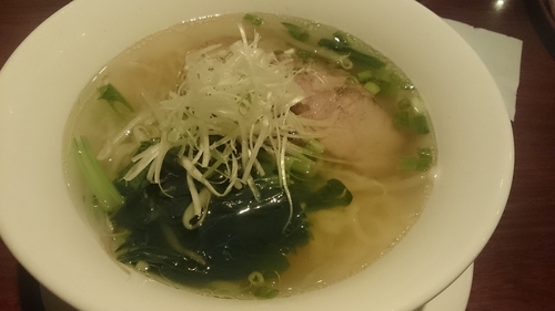 「白と青の葱叉焼麺」@健康中華庵 青蓮 日本大通り店の写真