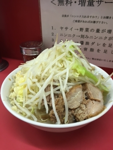 「小（ヤサイ・アブラ・ニンニク）　700円」@ラーメン二郎 小岩店の写真