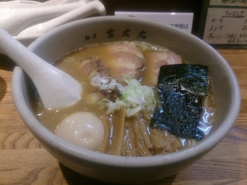 「味玉らーめん＋チャーシュー」@麺屋吉左右の写真