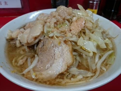 「ミニラーメン600円(ヤサイ・ニンニク・アブラ)」@ラーメン二郎 西台駅前店の写真
