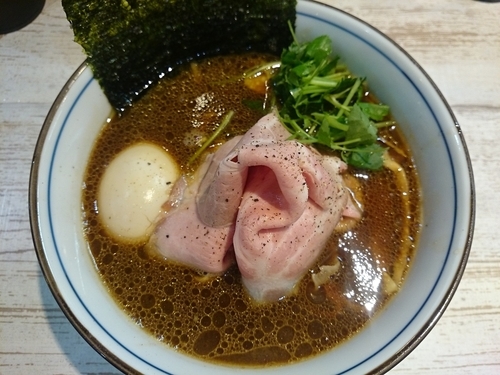 「【気まぐれ限定】四つ葉ブラック ￥850」@中華そば 四つ葉の写真